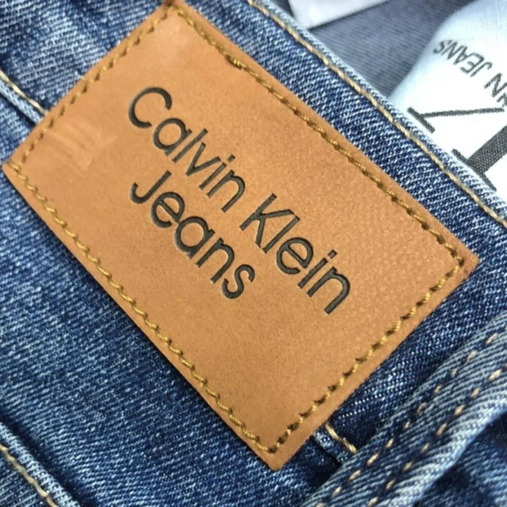 LIKE NEW CALVIN KLEIN VINTAGE HIGH-RISE FLARE JEANS 8/29x28 ⭐️